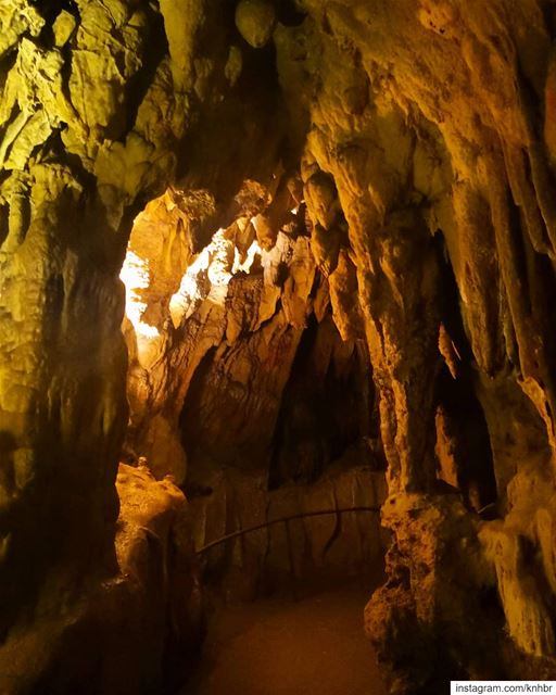  cave  naturebeauty  outventuregirls  livelovesports  natureaddict ... (Sir Ad Dinniyah, Liban-Nord, Lebanon)