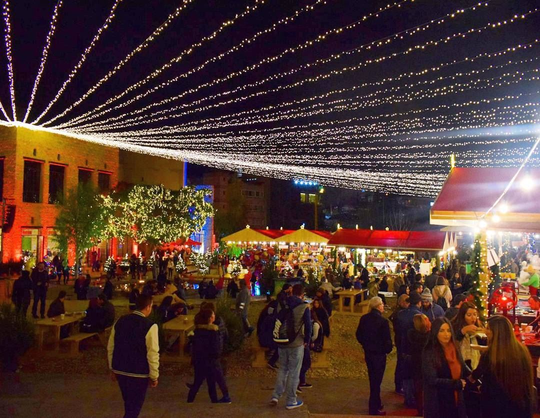 Celebrating Christmas In Souk ElAkel 🎅 (Souk el Akel)