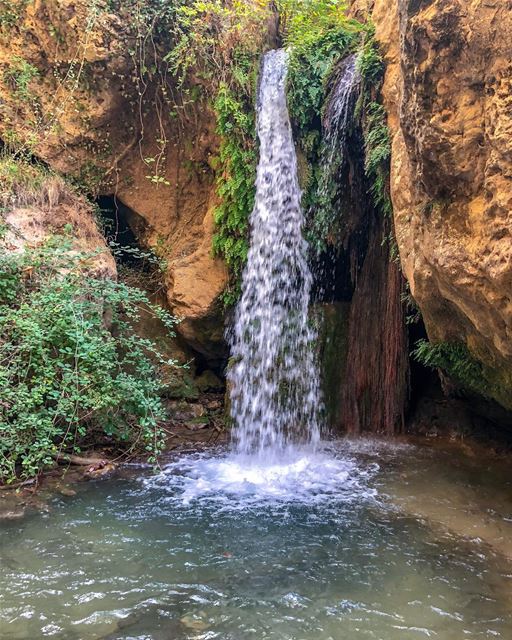 Chasing waterfalls ..... natgeoshot  natgeotravelpic  liveoutside ...