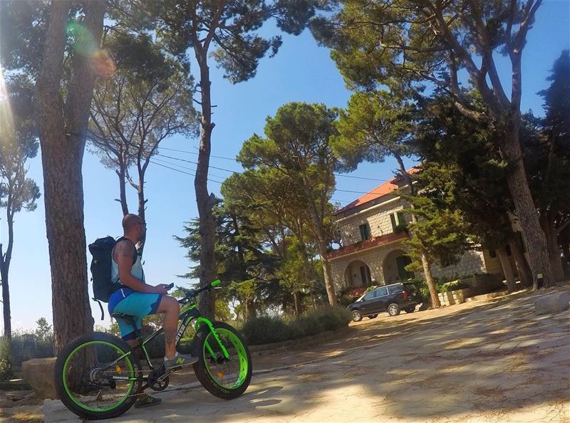 🚵🏼🏡 (Chebâniyé, Mont-Liban, Lebanon)