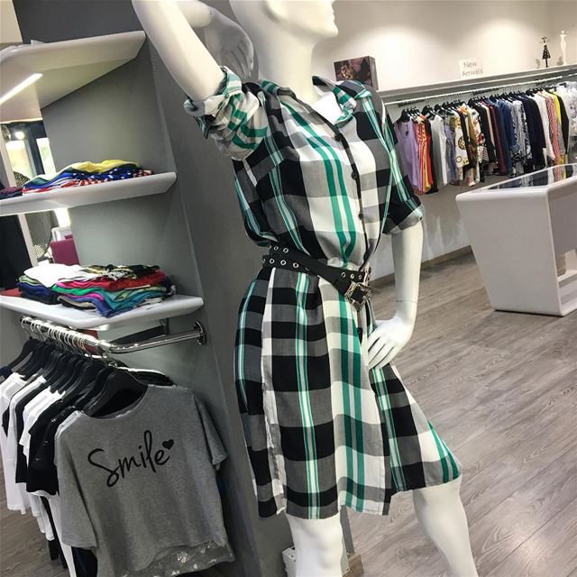 Checks long shirt 🤠DailySketchLook 284 shopping  italian  boutique ... (Er Râbié, Mont-Liban, Lebanon)