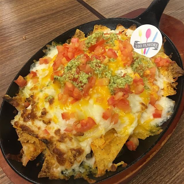 Cheese nachos 😍😍 @babelhawa  ehden ... 580flavors  lebanesefood ... (Bab El Hawa)