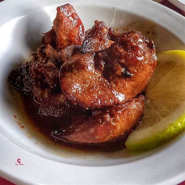 Chicken liver is an obsession 🤩.======================📍 @diwan_el_chayk (Zekrite)