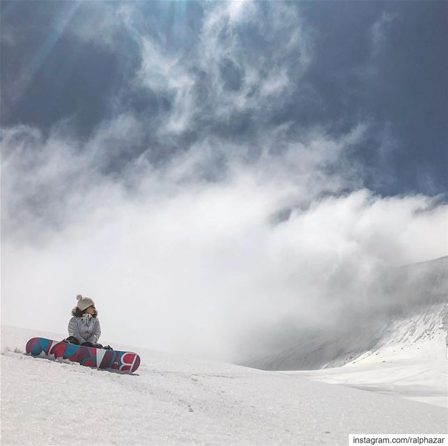  chilling 🏂🙌🏻 ❄️ 🏔  Mzaar  kfardebian  winter / spring 2019....... (Mzaar Ski Resort Kfardebian)