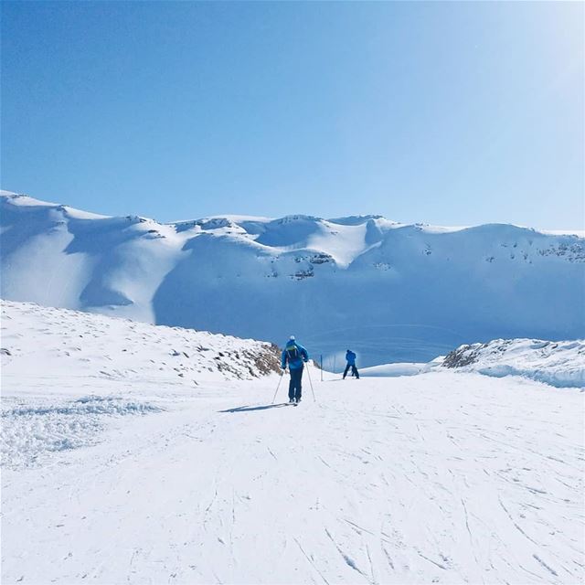 Chionophile.. snow  ski  livelovemzaar  livelovebeirut ... (Mzaar Ski Resort Kfardebian)