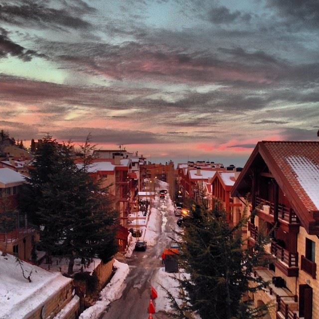  christmas  chillin  beautiful  landscape  faraya ...