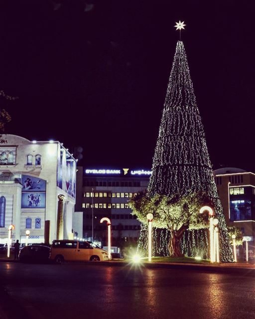 🎄🎄🏰🎄🎄 christmas  holidays  holiday  winter  instagood  happyholidays ... (بلدية جبيل المبنى الجديد - Byblos Municipality New Building)
