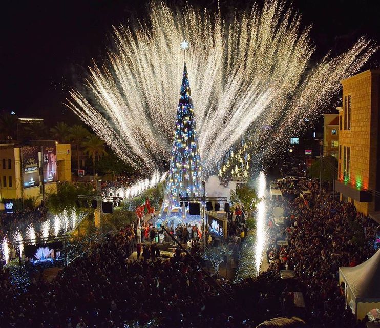 Christmas time from Jbeil شجرة الميلاد في جبيل 😃Photo taken by @joe_koss (Jbeil جبيل)