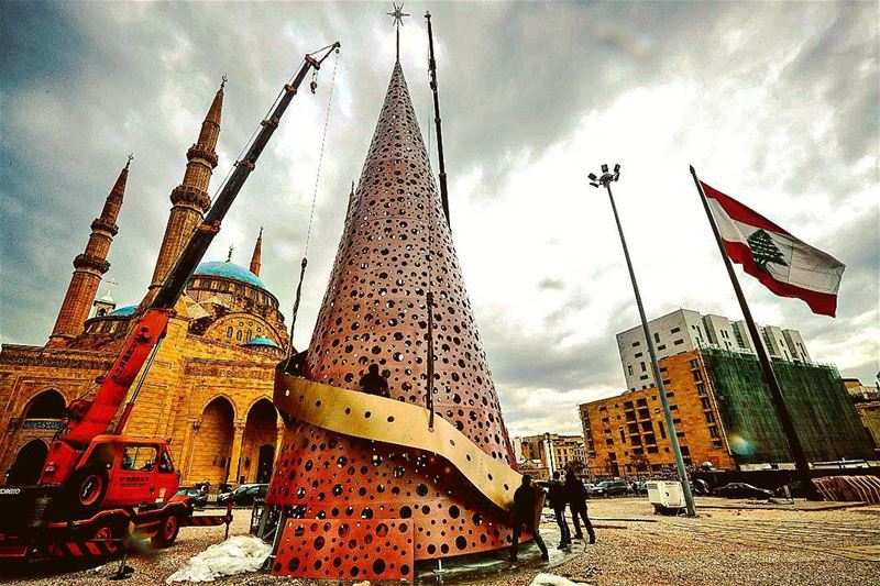 Christmas tree installed in Beirut (by @afpphoto) 🎄🇱🇧  lebanon ...