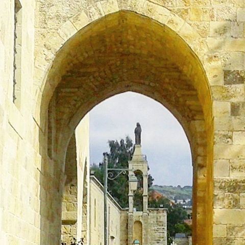 church oldchurch oldstonechurch religion merededieu archleb oldstructure faith egliselivelovedeirelkamar (سيدة التلة العجائبية)