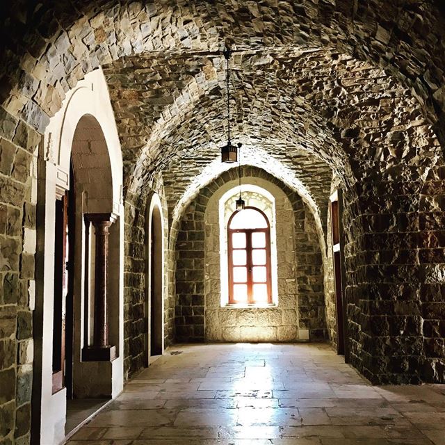  Church  window  old  architecture   diman  bcharre  north  lebanon ... (Ad Diman, Liban-Nord, Lebanon)