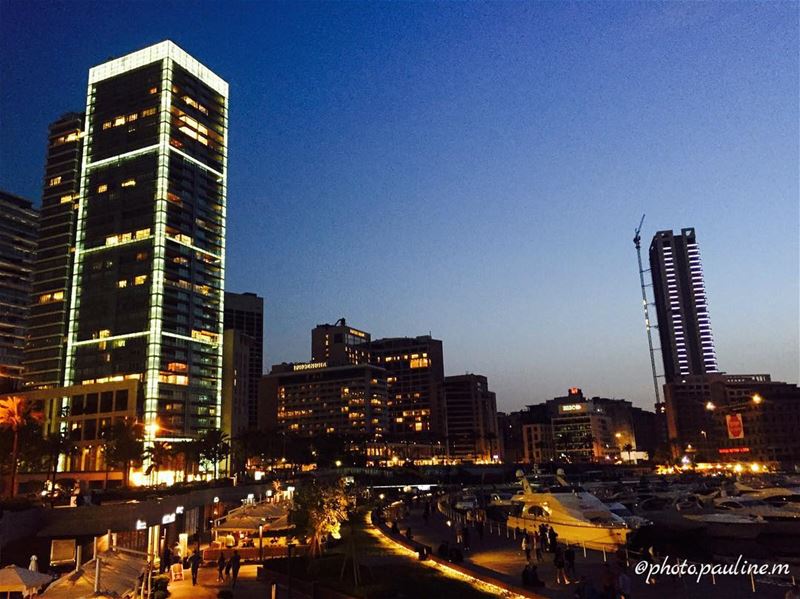 City Lights 🏙✨ follow  follow4follow  like  like4like  photography ... (Zaitunay Bay)