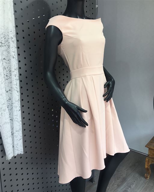 Classy Light Pink DressDailySketchLook 353 shopping  italian  boutique ... (Er Râbié, Mont-Liban, Lebanon)