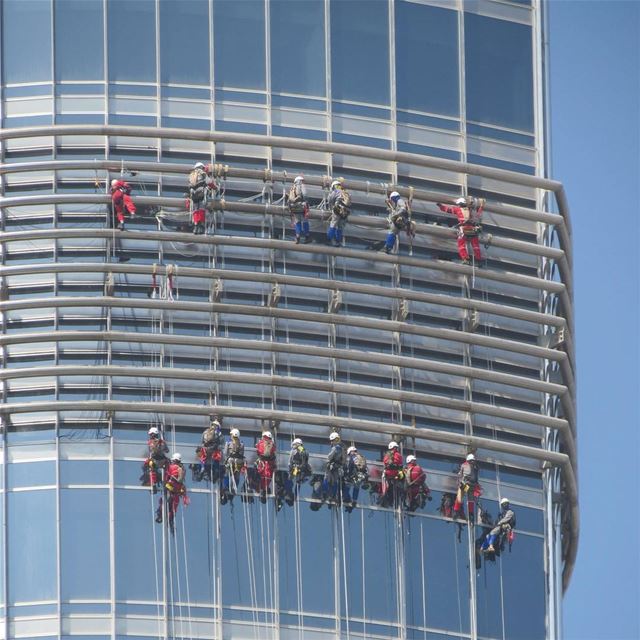 ... cleaning day 😃------.. photography  photooftheday  photos ... (Burj Khalifa)