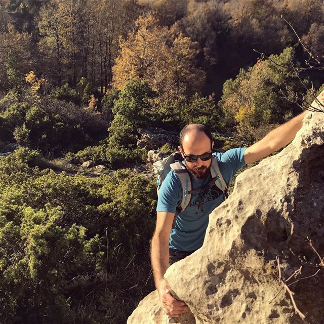 Climbing out of the week be like 🧗‍♂️ (`Akkar, Liban-Nord, Lebanon)