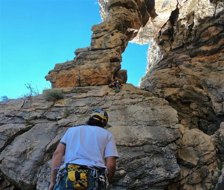 Climbing the famous arch!!..... flyingfrog  flyingfrogco ...