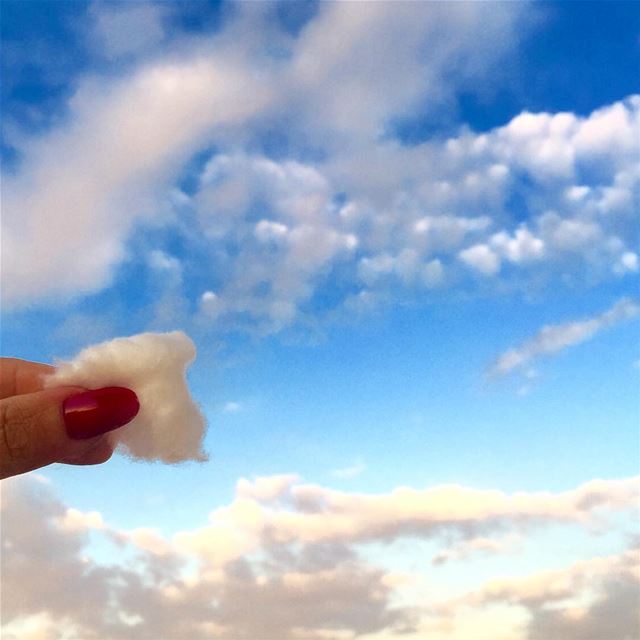  clouds  catchingfeelings  cotton  cottoncandy  lovewhatyoudo ... (Ghaziyé, Al Janub, Lebanon)
