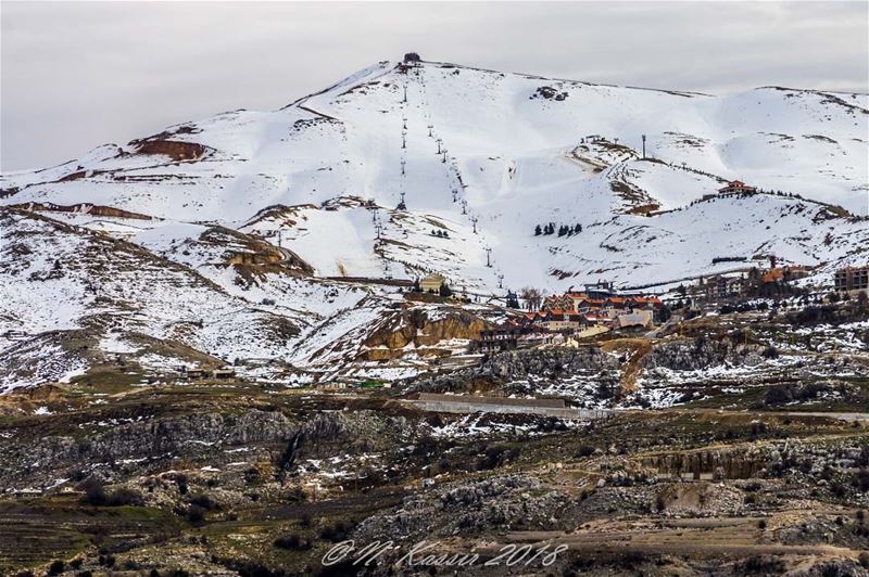  clouds  mountain  snow  ski  zaarour  baskinta  Lebanon ... (Baskinta, Lebanon)