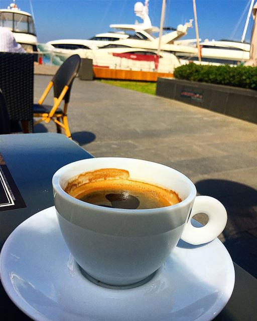 Coffee make everything  positive.. positivevibes  turkishcoffee  türkkah (Zaitunay Bay)