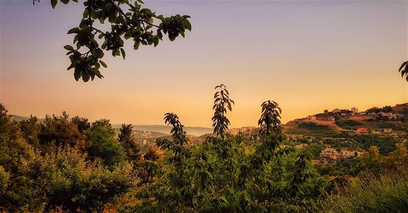 Coin Perdu 💛  CoinPerdu  lebanon  sunset  mountains  scenery  sunsets ...