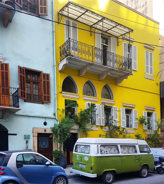 Colorful Streets & Lots of Sunlight ☀️.... lebanon  urbanlebanon ... (Achrafieh, Lebanon)