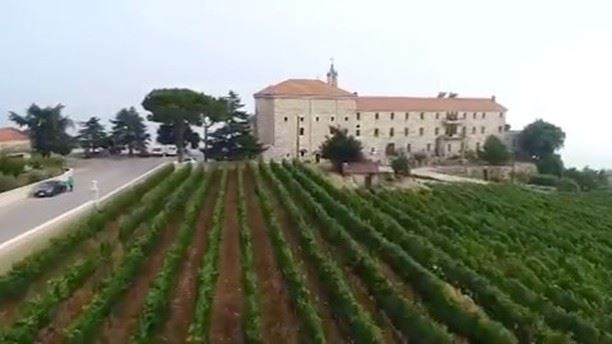 Como a maioria das vilas montanhosas no Líbano, Mar Moussa abriga um... (Mar Musa, Mont-Liban, Lebanon)