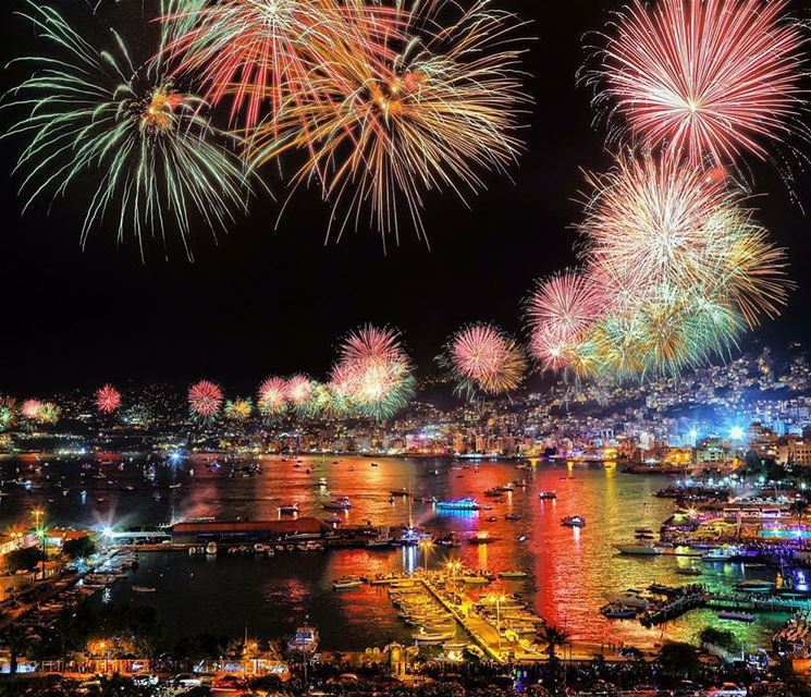 Competition Time ‼️‼️‼️Each year, thousands of Lebanese gather for the @jo (Jounieh keserwan جونية كسروان)