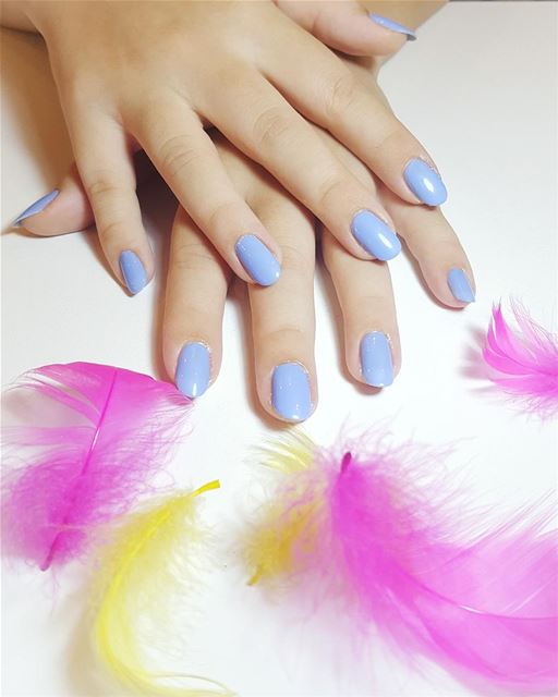 "Corn silky smooth" (alina breathable and organic nailpolish) nailpolish ... (MUREX Beauty Therapy)