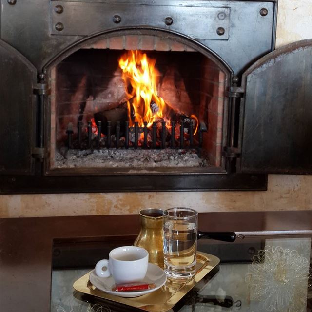 Cosy mornings like this! morning goodmorning coffee chimney cafe ahwe...