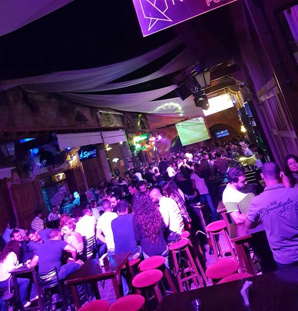 Crazy night☄☄ @reflectpub reflectpub oldsouks byblos jbeil oldtown...