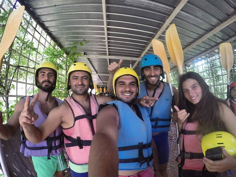 Crazy people summercamp  lebanon  groupez ... (Litani River)