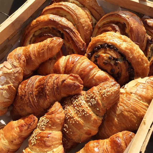 Croissants 😋😋😋  chef  clementtannouri  marctannouri  chasseursdesaveurs...