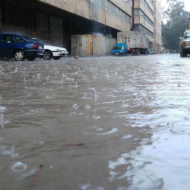 Current situatiom in  beirut  livelovebeirut  livelovelebanon  Lebanon ... (Burj Hammud)