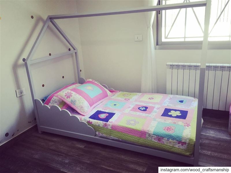 Customized kid’s beds. Call us to learn more about the type of wood,... (غراس)