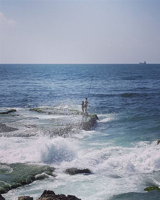 Cycling and shooting..Beirut today..🌊🎣💦🎣🌊🎣💦🎣 fishing... (Beirut, Lebanon)