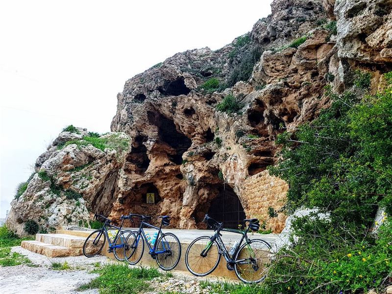  cycling  cyclinglife  cyclingphotos  roadbike  bikingday  batroun ... (Batroûn)