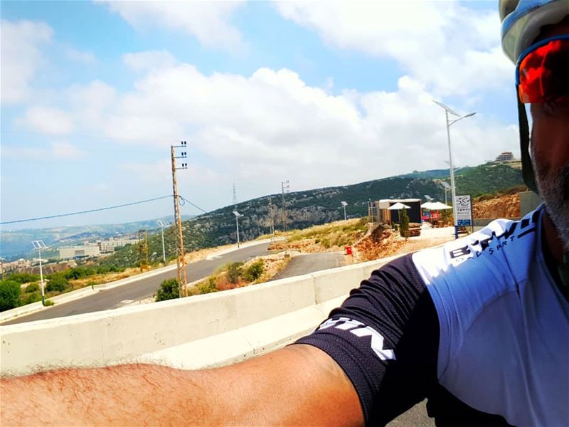  cyclinglife  cyclingmylife  cycling  livelovecycle  cyclingphotos ... (Batroun IXIR Winery)