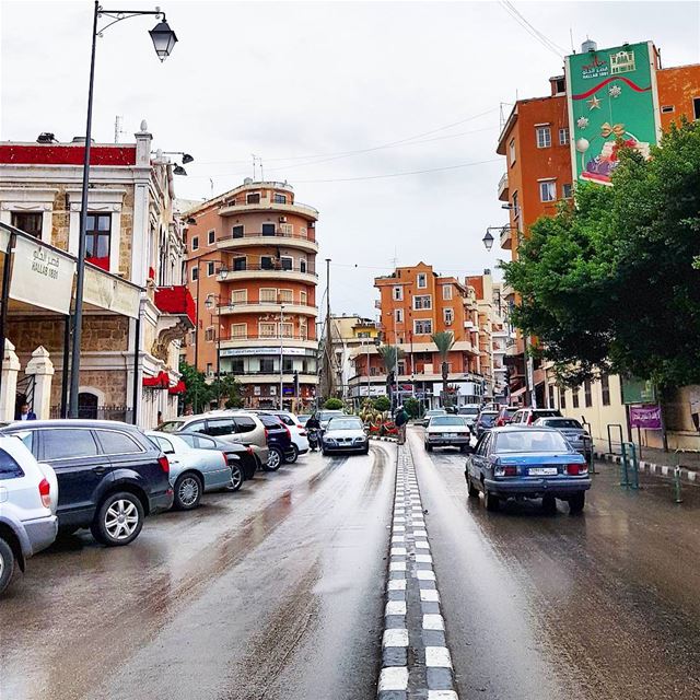 Day 1 2018🇱🇧🍁 northlebanon  rainyday  newyear  street  roadtrip ... (Tripoli, Lebanon)