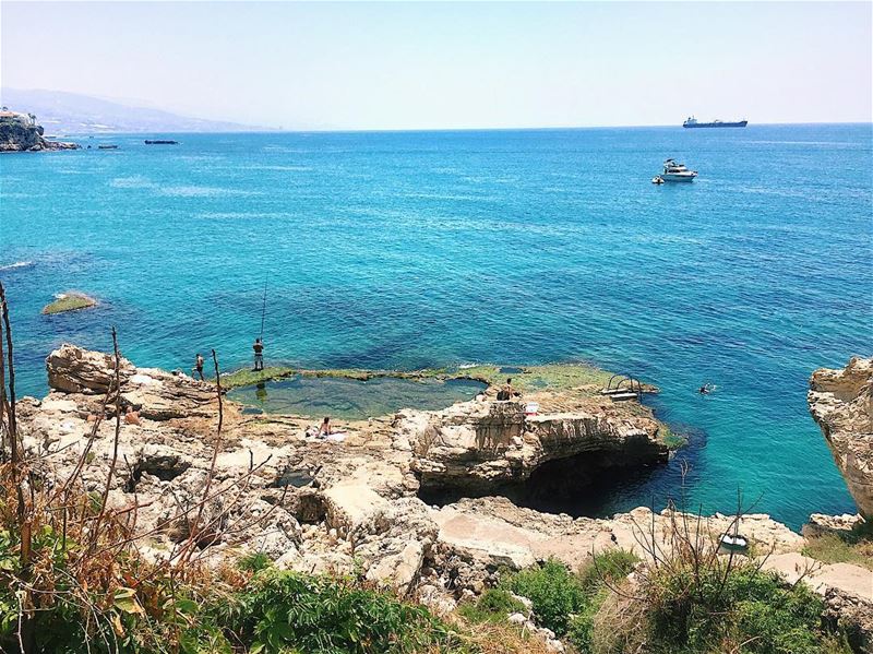 Day 6: The sea. 🌊🌞 (Lebanon)