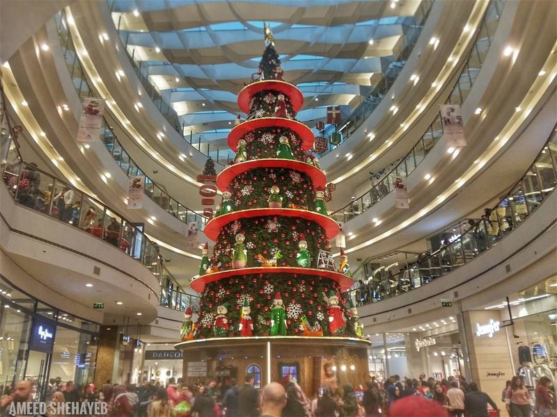 Deck the Halls...  christmastree  christmas  xmas  lebanon ... (Beirut City Center)