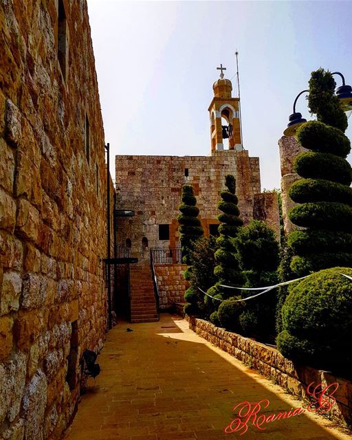  deirlkalaa ... (Beit Meri, Mont-Liban, Lebanon)