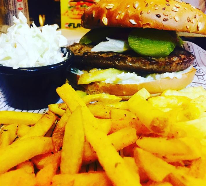  dinner nodiet out meat burger foodphotography foodstyling foodinsta...