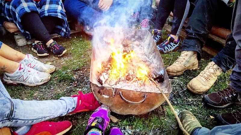 Dirty shoes have the best stories 🔥👟👫👣 campvibes ✨ sanesundays ...