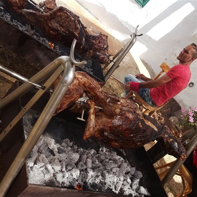 Does this count as cheat day ?   cheatday  food  lunch  lebanese  lebanon ... (Khan El Maksoud)