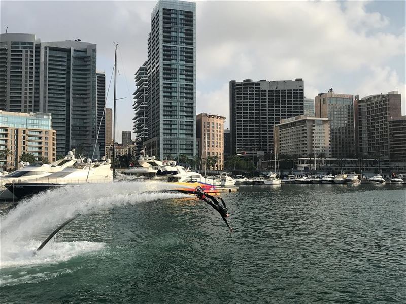 Dolphin Show 🐬 @beirutboatshow @zaitunaybayofficial  flyboard ... (Zaitunay Bay)