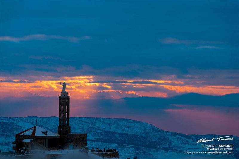 Don’t forget: Beautiful sunsets need cloudy Skies...🌤❄️🇱🇧... (Majdel Tarchich)