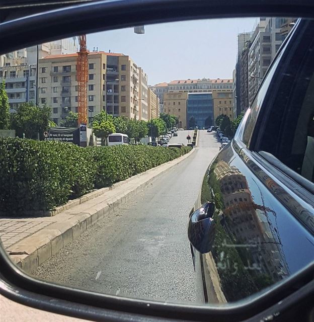 Don't look back .. Except while driving ☡.. hello busydays  weekday... (Downtown Beirut)