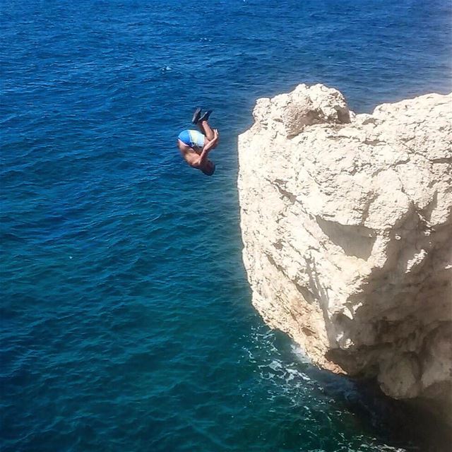 Dont thinkJump cliffjumping  frontflip  lebanon  whatsuplebanon ... (Lebanon)