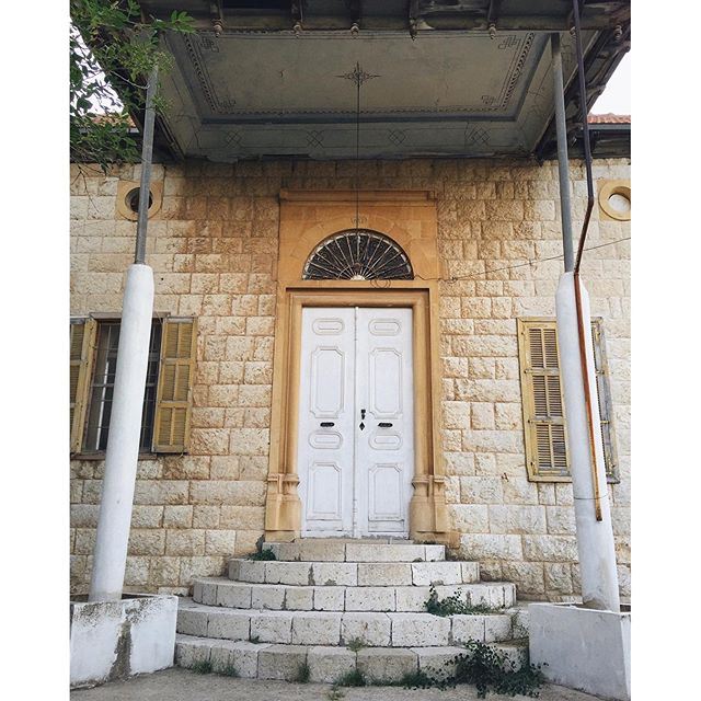 Doors of Douma 3/3 💛 DoumaByALocal lebanonbyalocal douma (Douma, Liban-Nord, Lebanon)