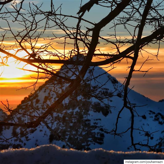 Double decker sunset💥 sunset  mountains  snow  sunset_pics  mountain ...